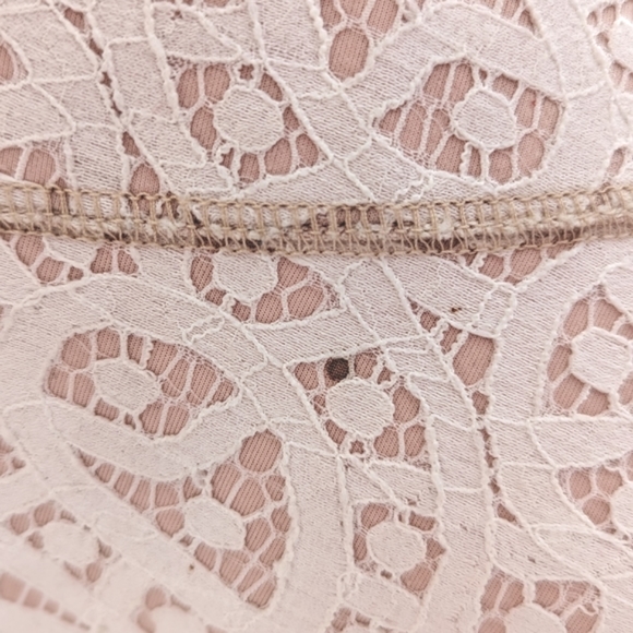 English Factory lace short mini skirt cream white blush pink nude med - Picture 12 of 15